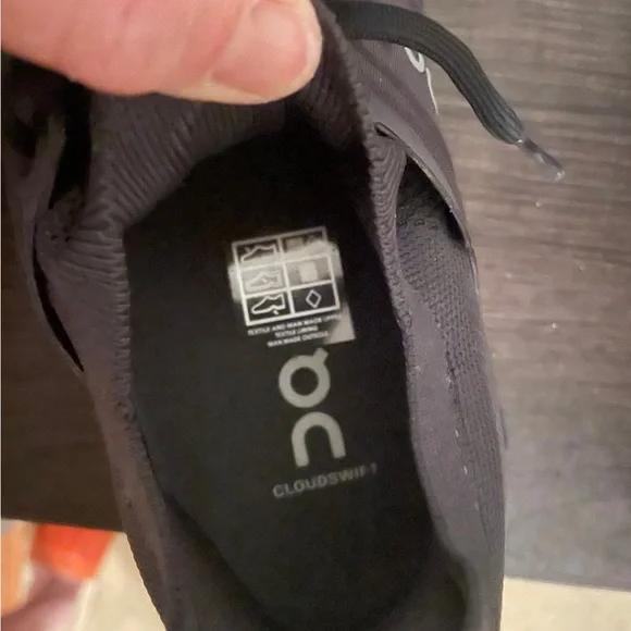 On Running Cloudswift 3 shoes - Picture 3 of 7